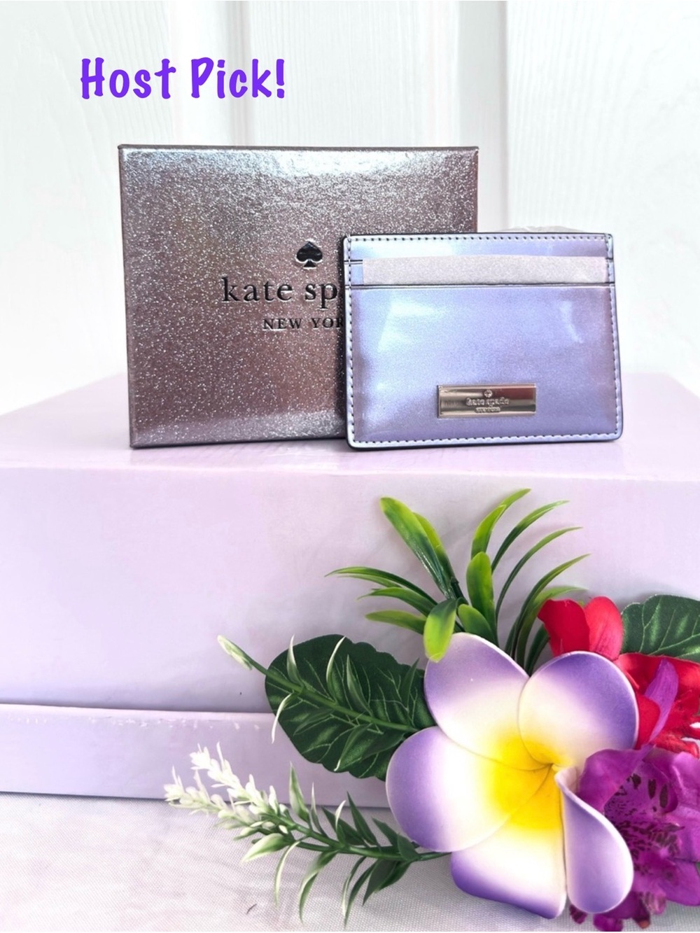 ♠️ New York Kenzie Collection in an Iridescent Lavender Color Card Holder